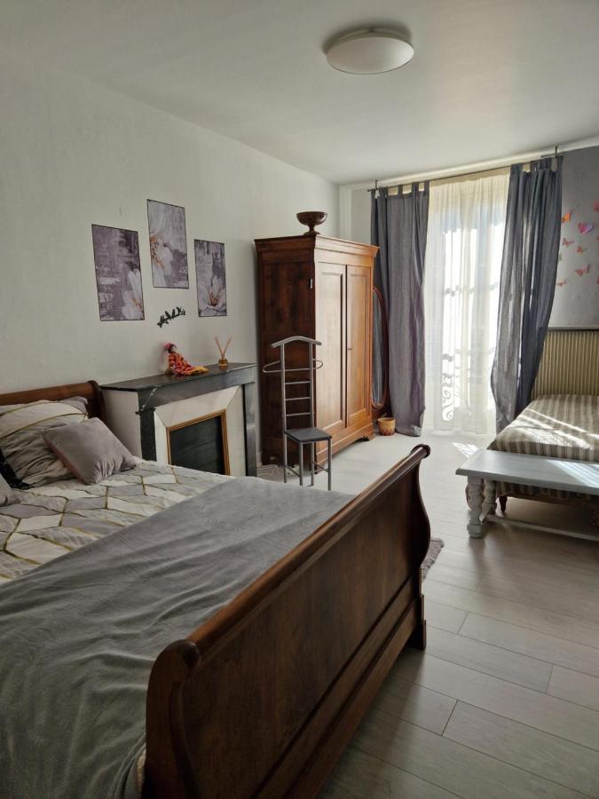 Appartement 120 M² Duplex Coeur Historique Au Calme Le Puy-en-Velay Eksteriør bilde