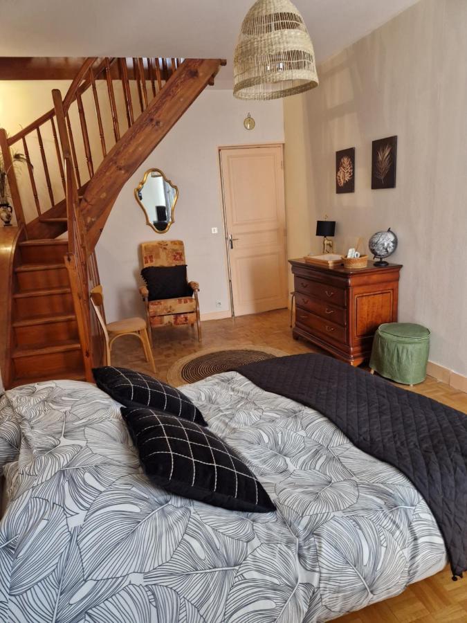 Appartement 120 M² Duplex Coeur Historique Au Calme Le Puy-en-Velay Eksteriør bilde