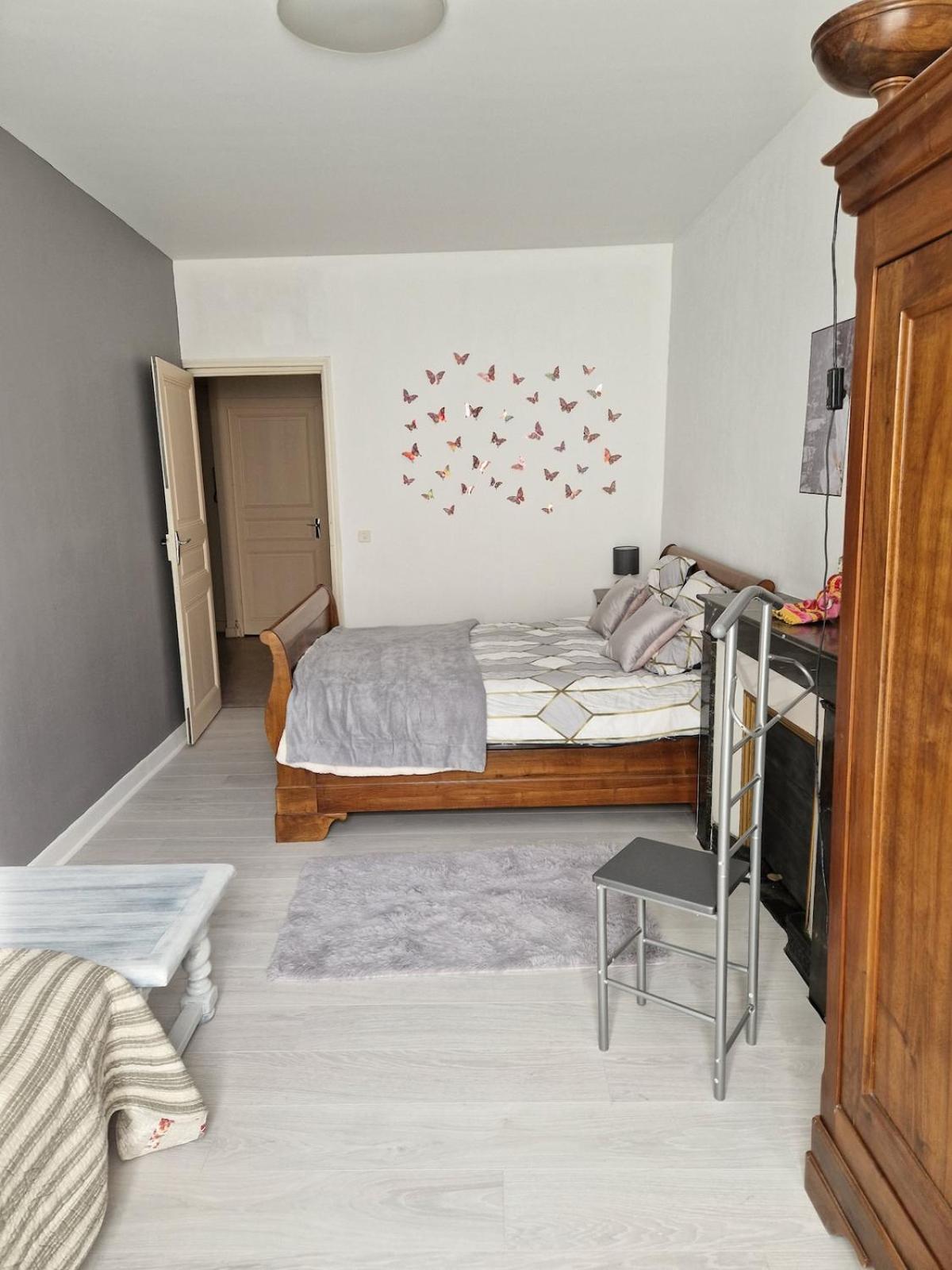 Appartement 120 M² Duplex Coeur Historique Au Calme Le Puy-en-Velay Eksteriør bilde